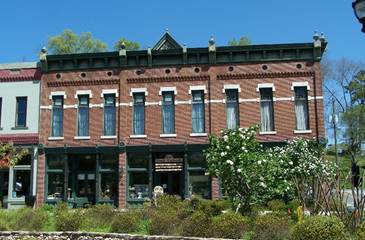 100_3921 bldg front lettering 1902 Stock Exchange